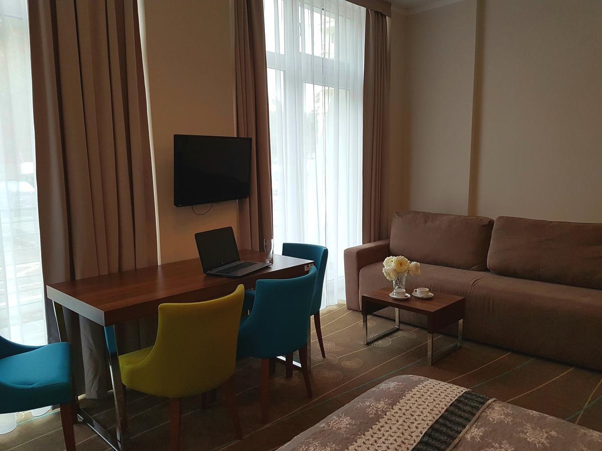 Apartament Magnolia Przy Morzu Miedzyzdroje Exterior photo